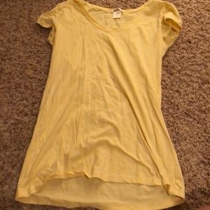 Simple Yellow shirt